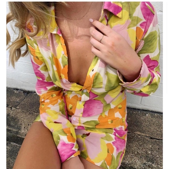 With Jean dress size small - Picture 3 of 5